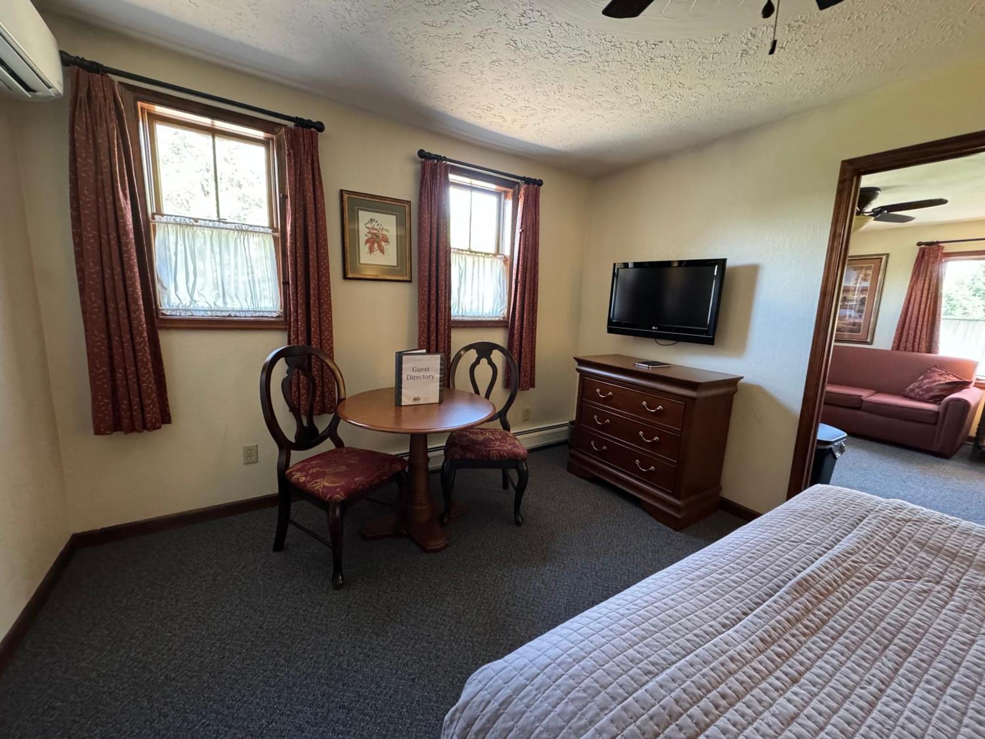 Woodfield Manor - A Sundance Vacations Property Cresco Экстерьер фото